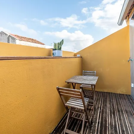 Knock Knock Iii Apartament *