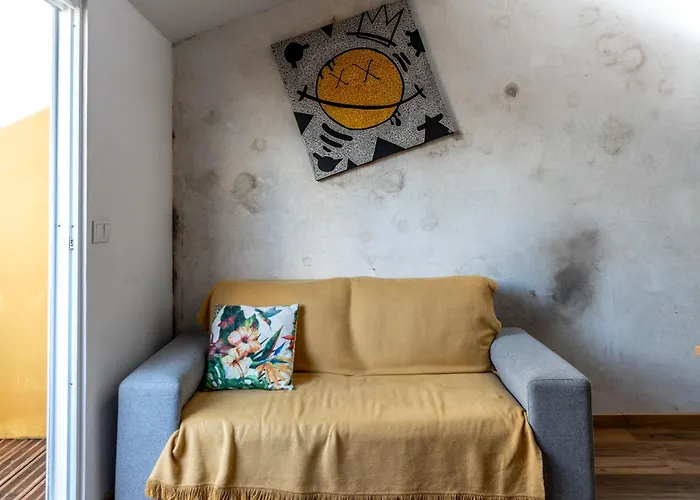 Apartment Knock Knock Iii